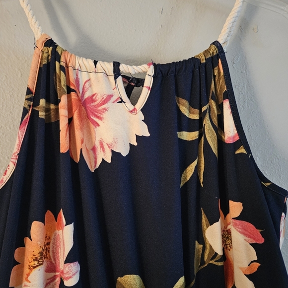 Floral Navy Blue Sleeveless Dress Size 18 Scarf Drape Hem - Picture 9 of 10